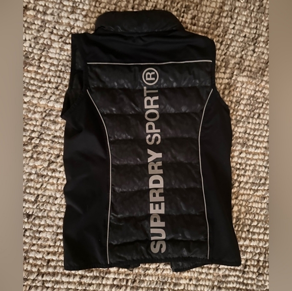 Superdry Vast - Cozy Comfort for Cooler Days size Small - Picture 3 of 4